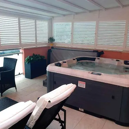One-bedroom Near Sea 5 公寓 奥瑞比克